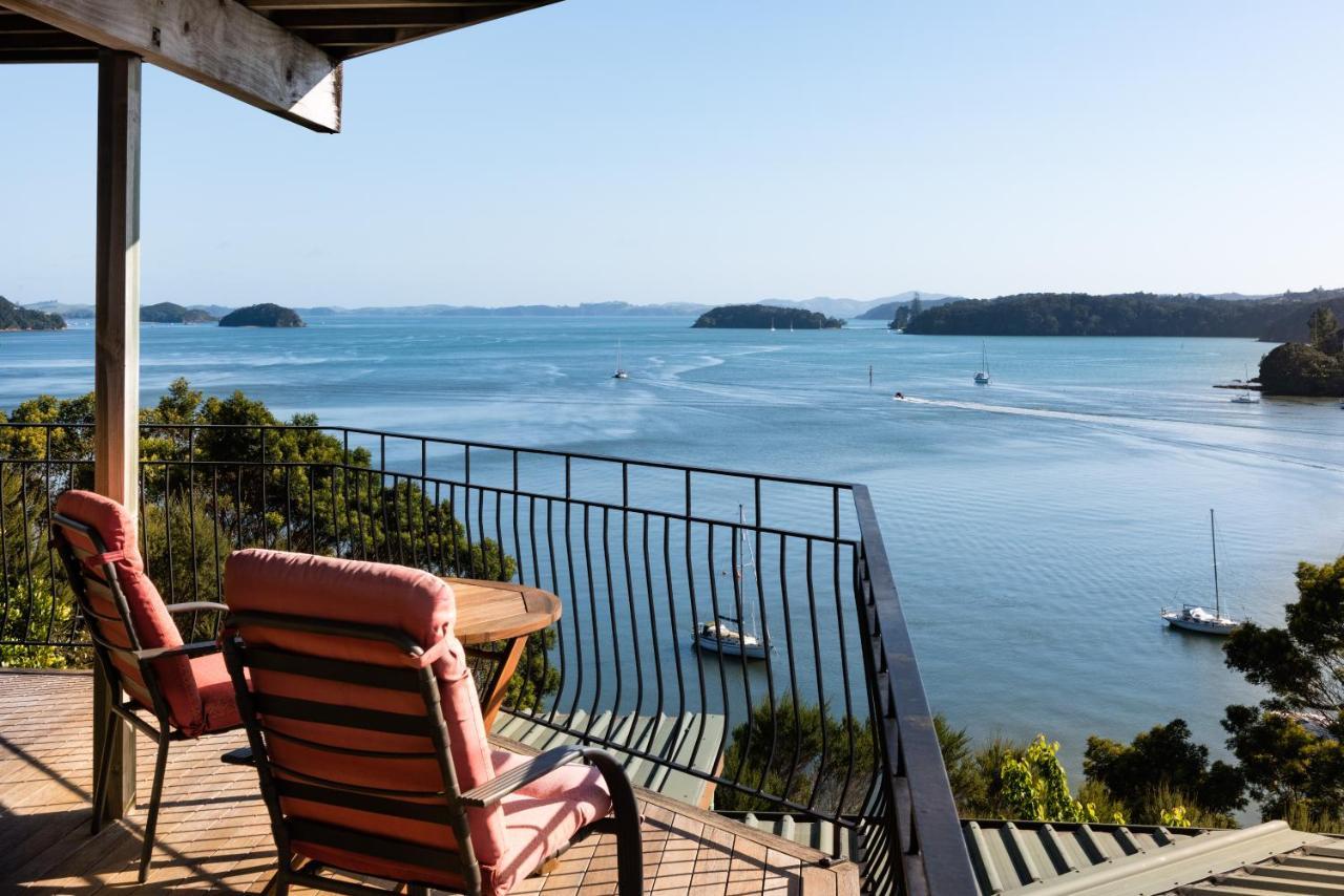 Cliff Edge By The Sea Villa Paihia Exteriör bild